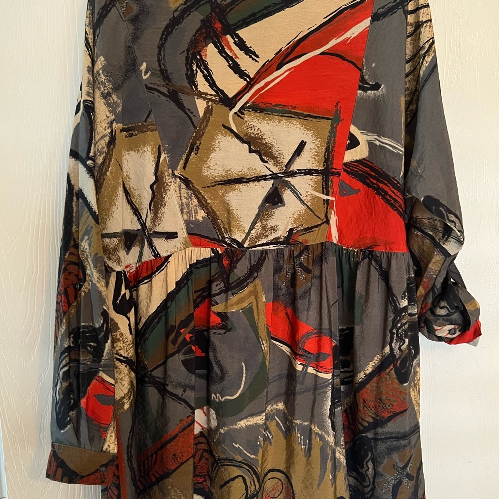 John Mark Artistic Abstract Women's Button Down Shirt - Red, Black, Gray - Picture 3 of 7